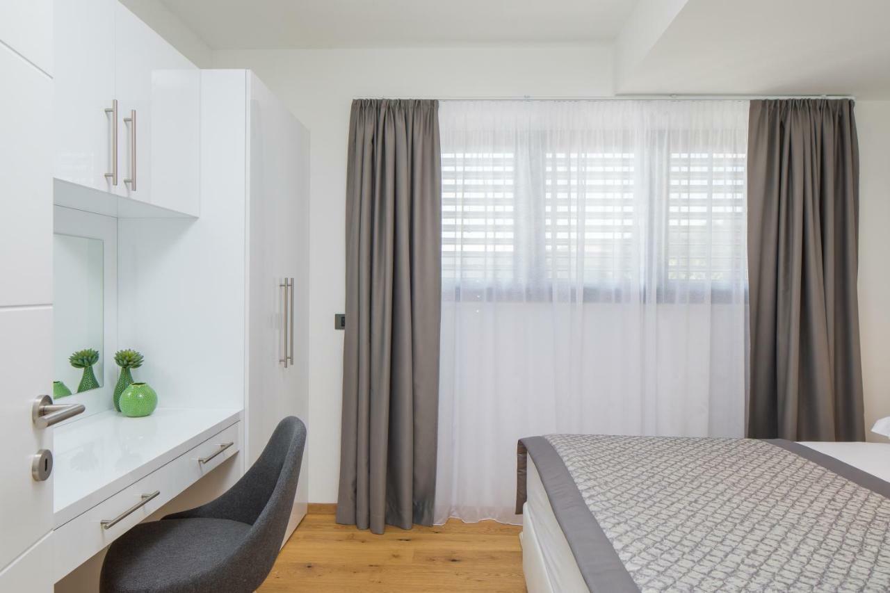 Luxury Apartments Baotic Трогір Екстер'єр фото